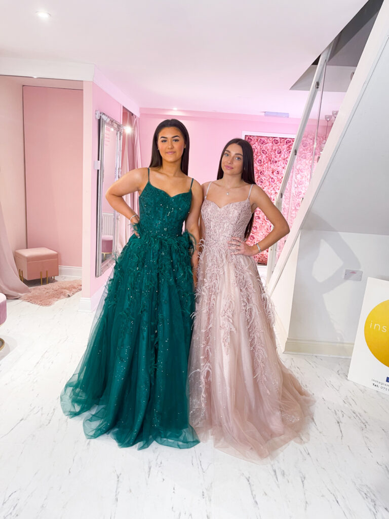Outlet evening deals dresses uk